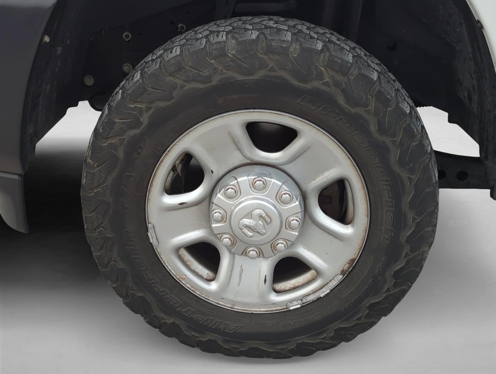 2023 RAM 3500 Tradesman 4x4 Crew Cab 8' Box