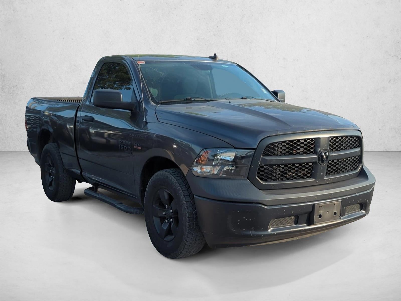 2022 RAM 1500 Classic Tradesman 4x4 Reg Cab 6'4" Box