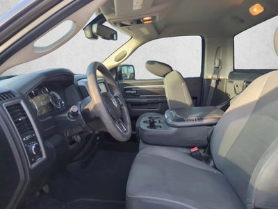 2022 RAM 1500 Classic Tradesman 4x4 Reg Cab 6'4" Box