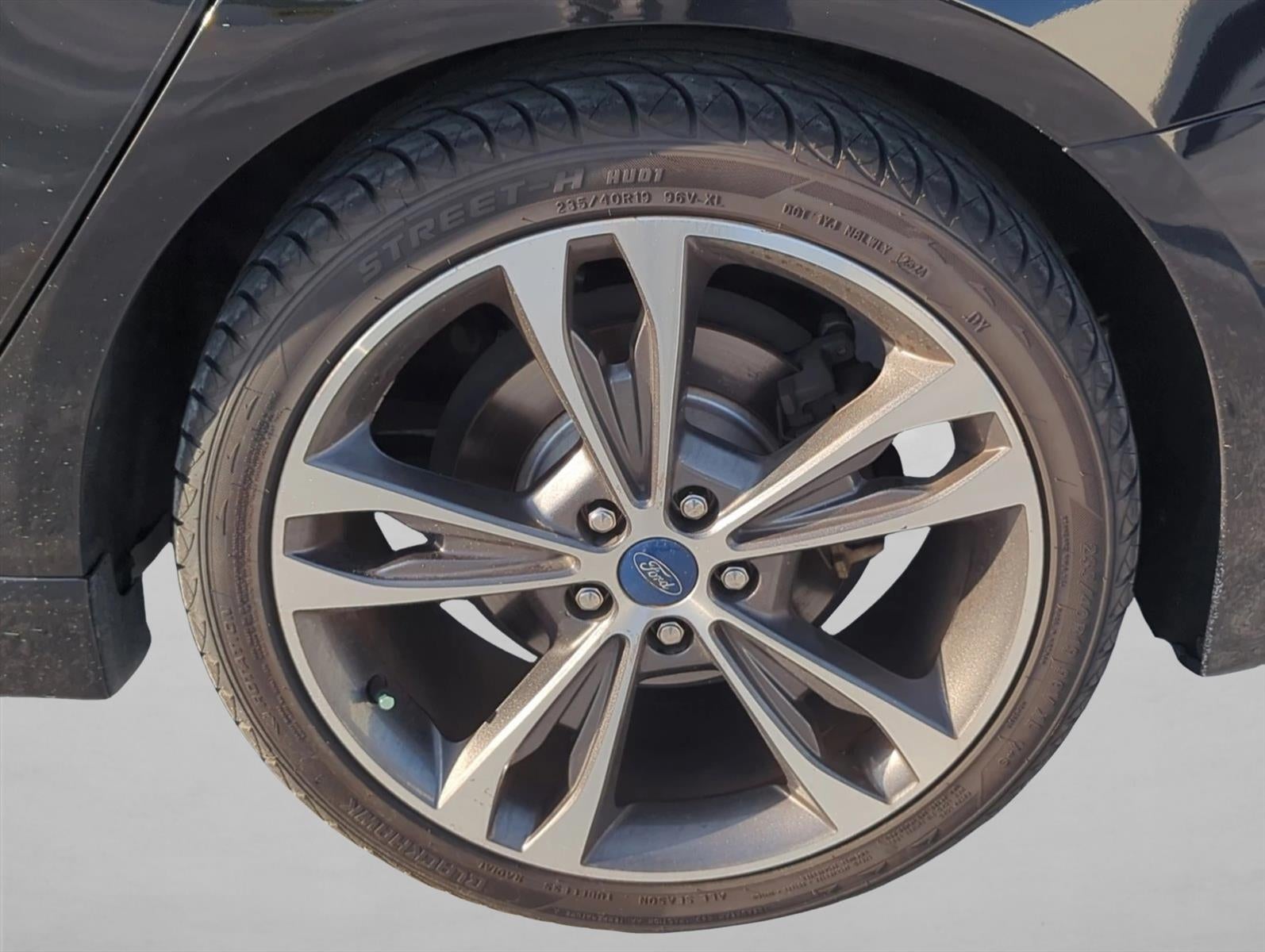 2019 Ford Fusion Titanium FWD
