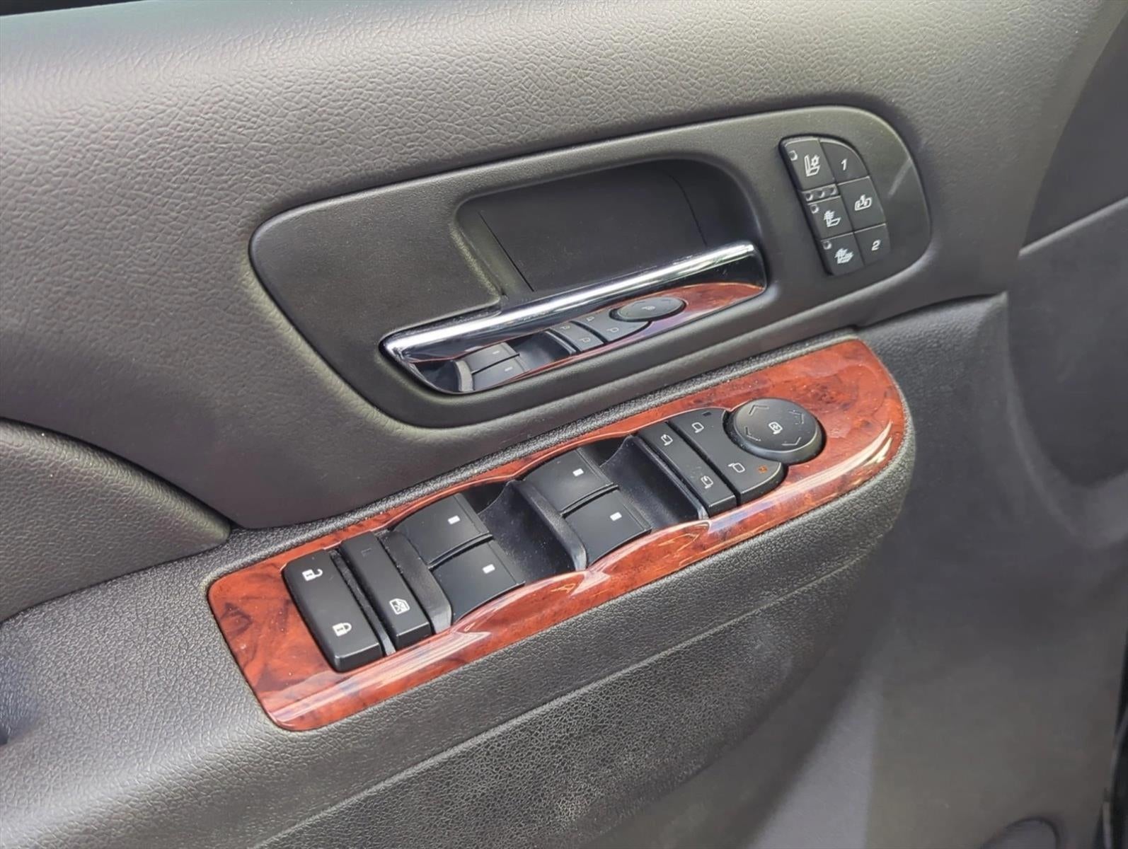 2013 Chevrolet Avalanche 4WD LTZ