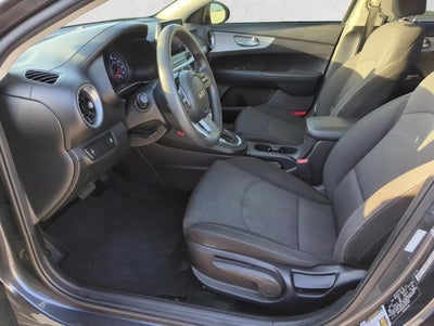 2023 Kia Forte LX IVT
