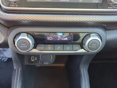 2020 Nissan Kicks SV FWD