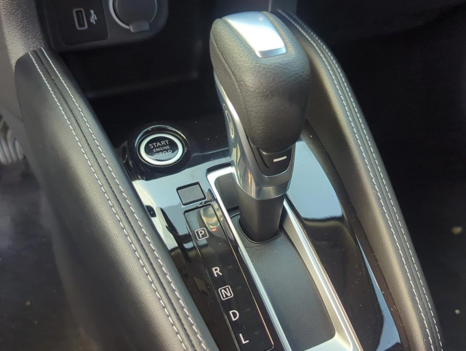 2020 Nissan Kicks SV FWD