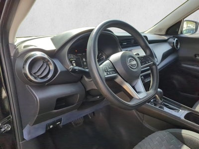 2022 Nissan Kicks SV FWD