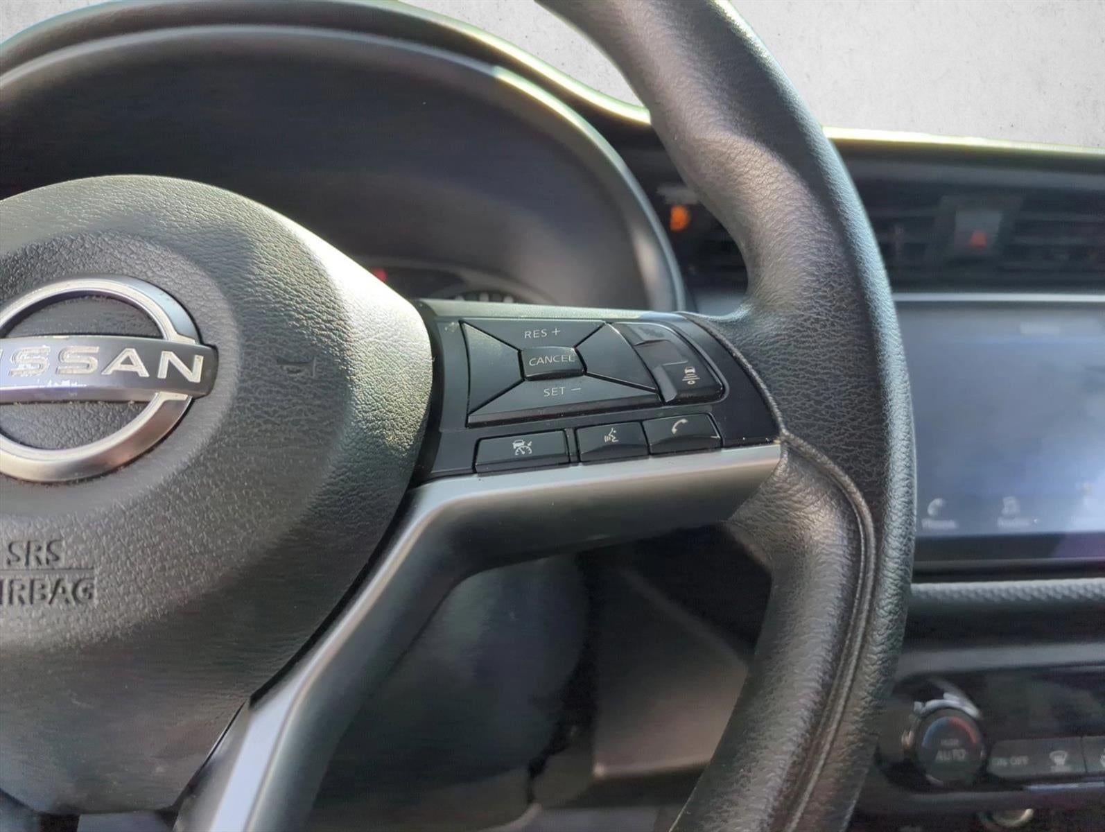2022 Nissan Kicks SV FWD