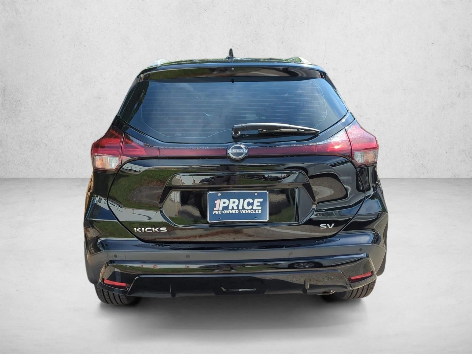 2022 Nissan Kicks SV FWD