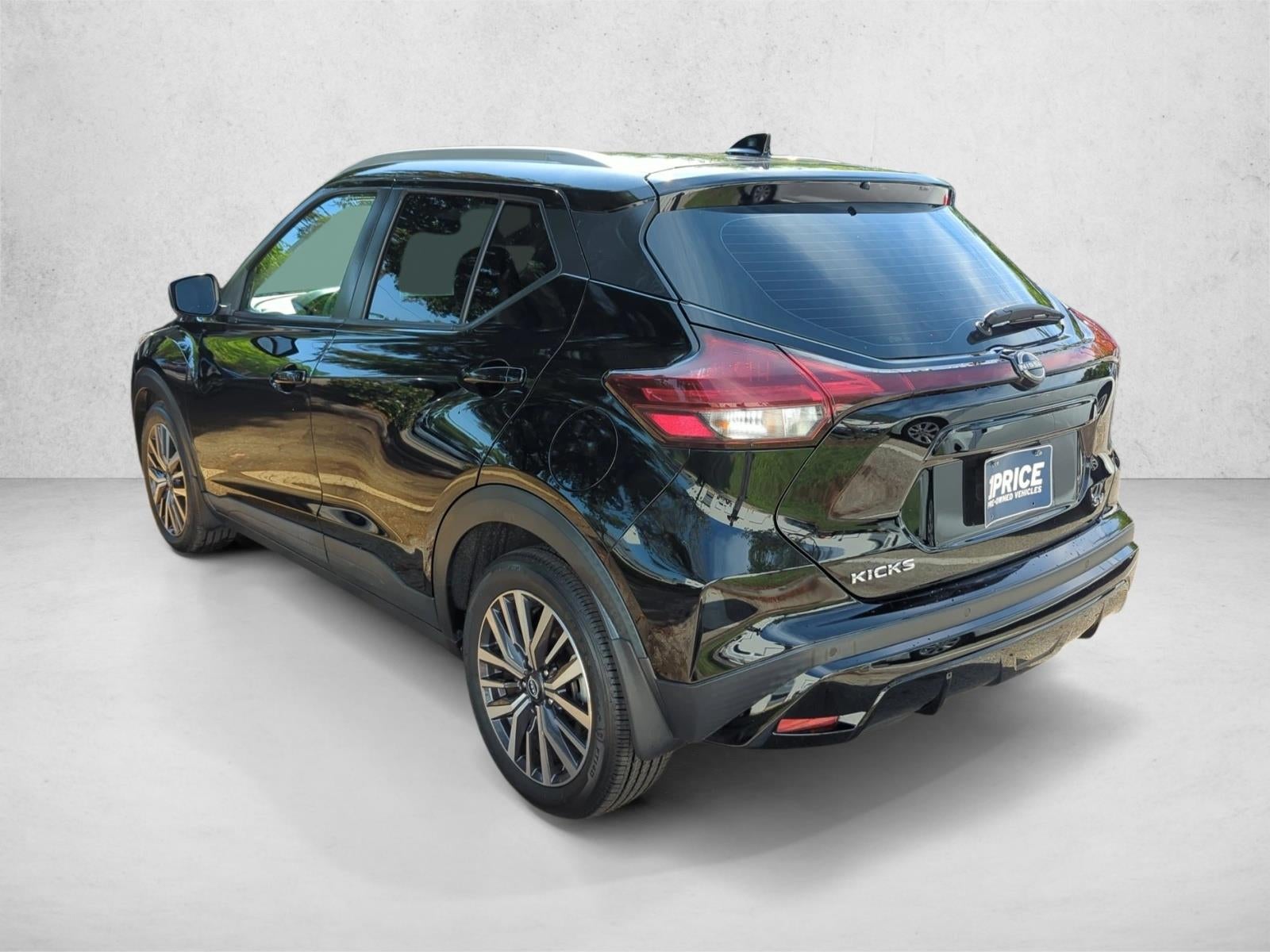 2022 Nissan Kicks SV FWD
