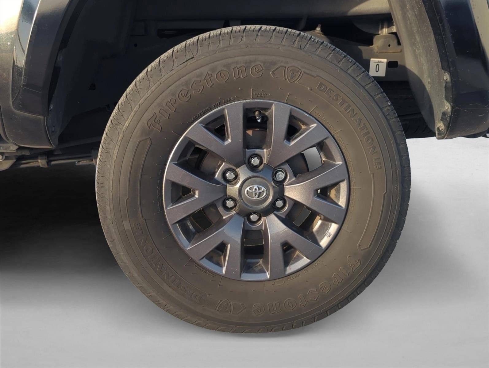 2023 Toyota Tacoma 2WD 2WD SR5 Double Cab 5' Bed V6 AT (GS)