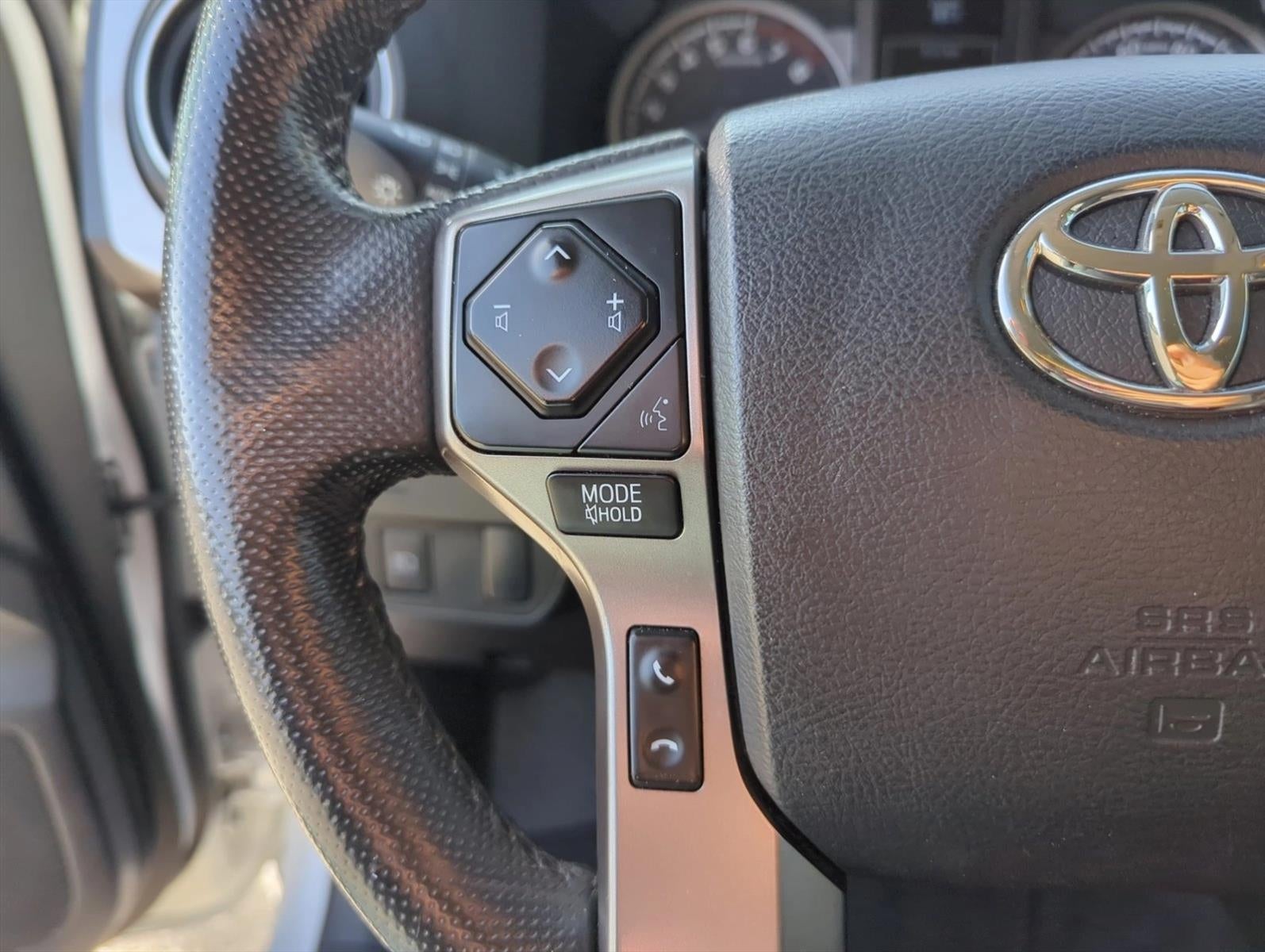 2023 Toyota Tacoma 2WD 2WD SR5 Double Cab 5' Bed V6 AT (GS)