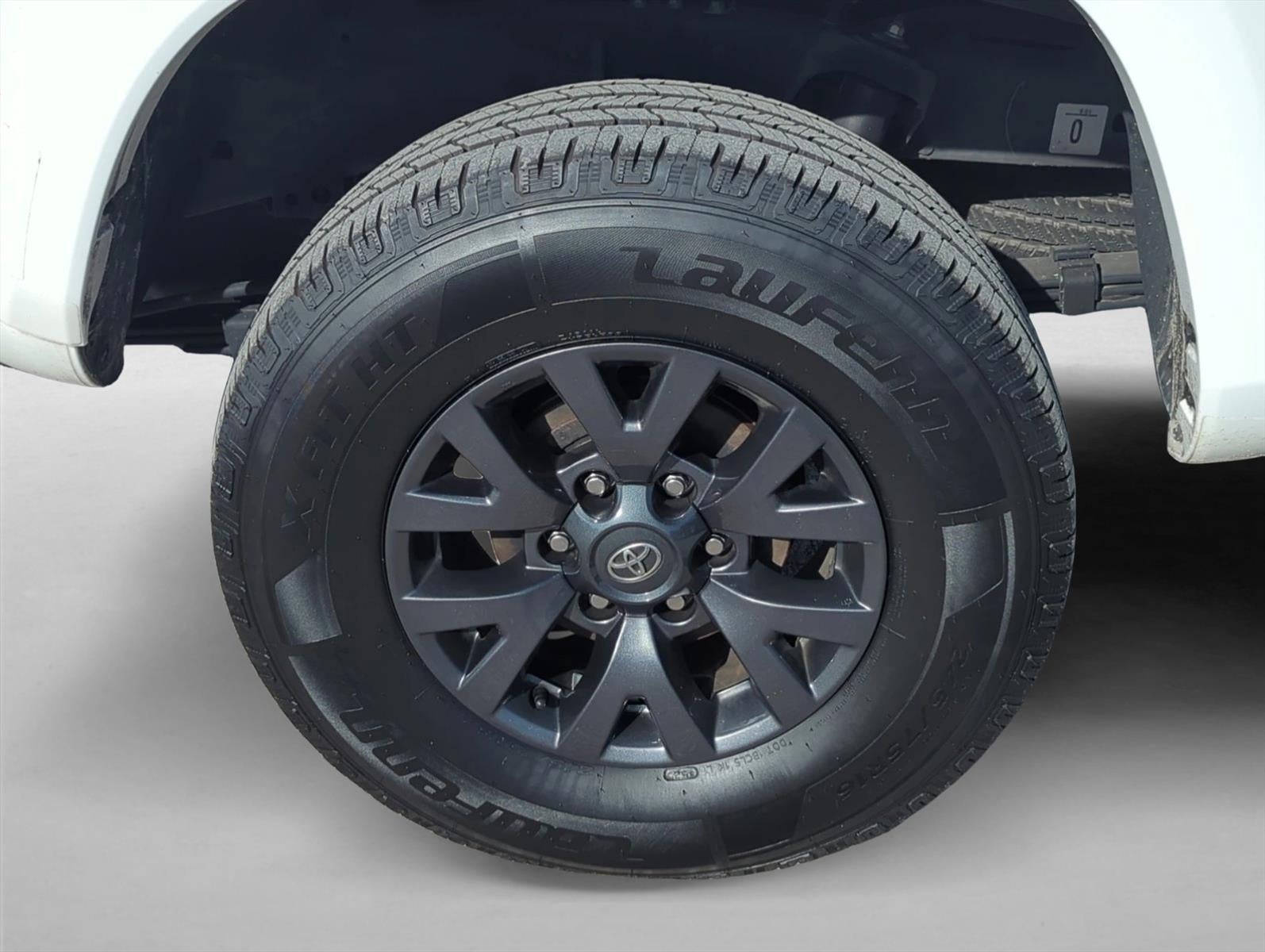 2023 Toyota Tacoma 2WD 2WD SR5 Double Cab 5' Bed V6 AT (GS)