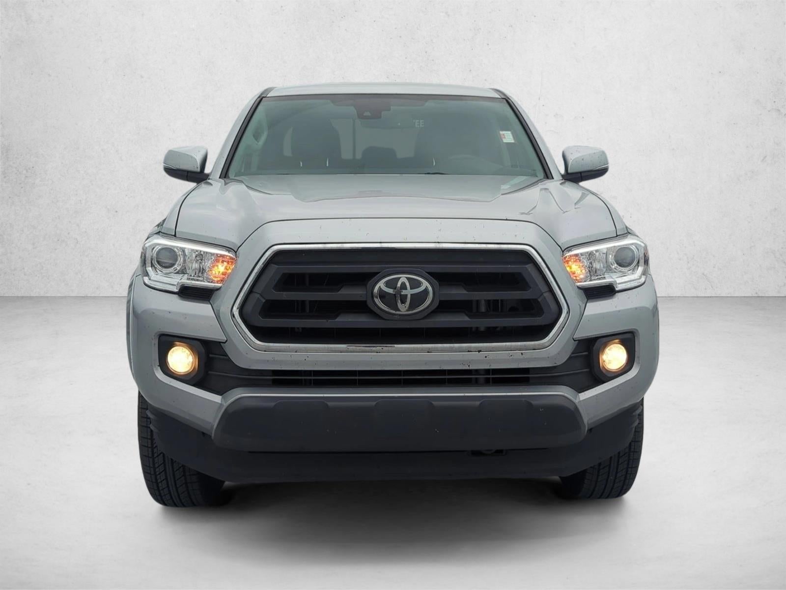 2022 Toyota Tacoma 2WD 2WD SR5 Double Cab 5' Bed V6 AT (GS)