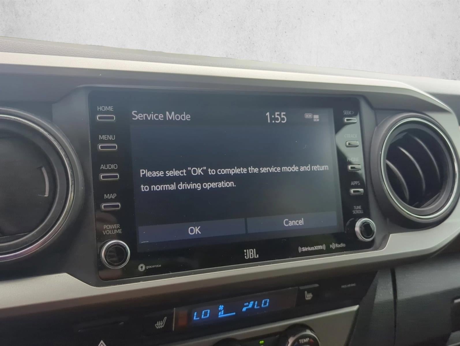 2022 Toyota Tacoma 2WD 2WD Limited Double Cab 5' Bed V6 AT (Natl)