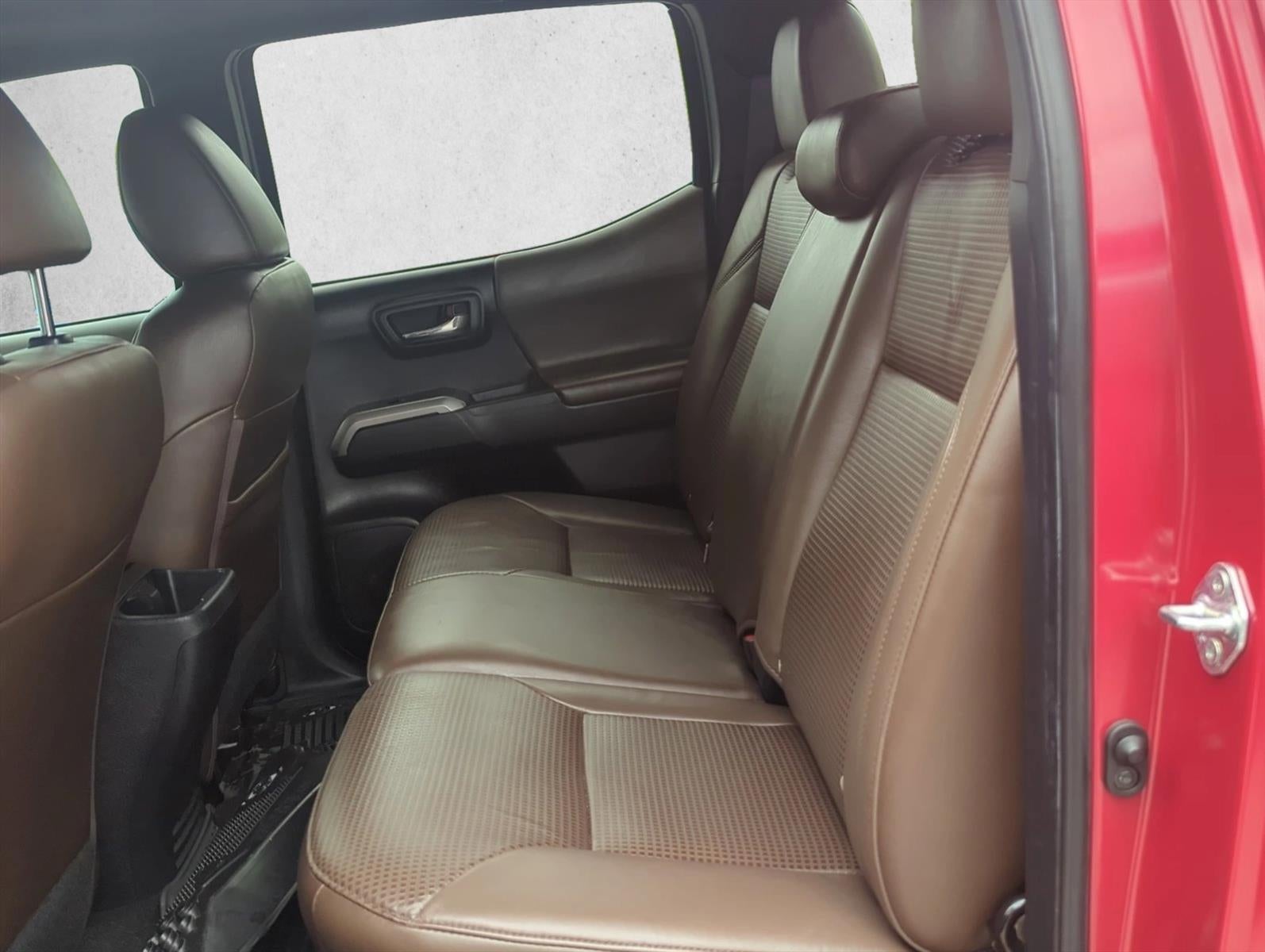 2022 Toyota Tacoma 2WD 2WD Limited Double Cab 5' Bed V6 AT (Natl)