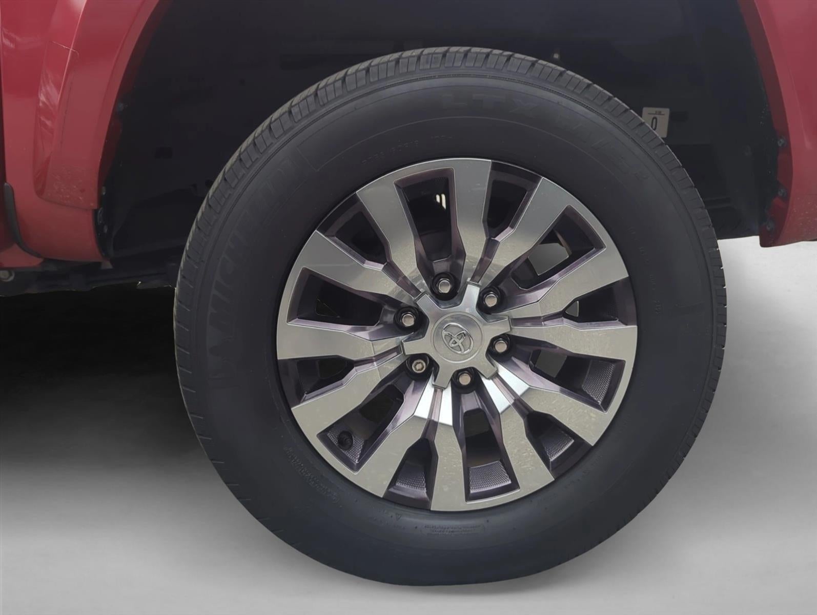 2022 Toyota Tacoma 2WD 2WD Limited Double Cab 5' Bed V6 AT (Natl)
