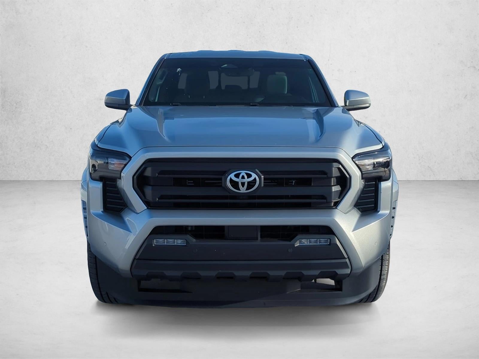 2024 Toyota Tacoma 2WD 2WD SR5 Double Cab 5' Bed AT (Natl)