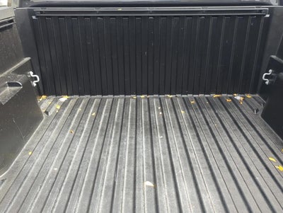 2025 Toyota Tacoma 2WD 2WD SR5 Double Cab 5' Bed AT (SE)