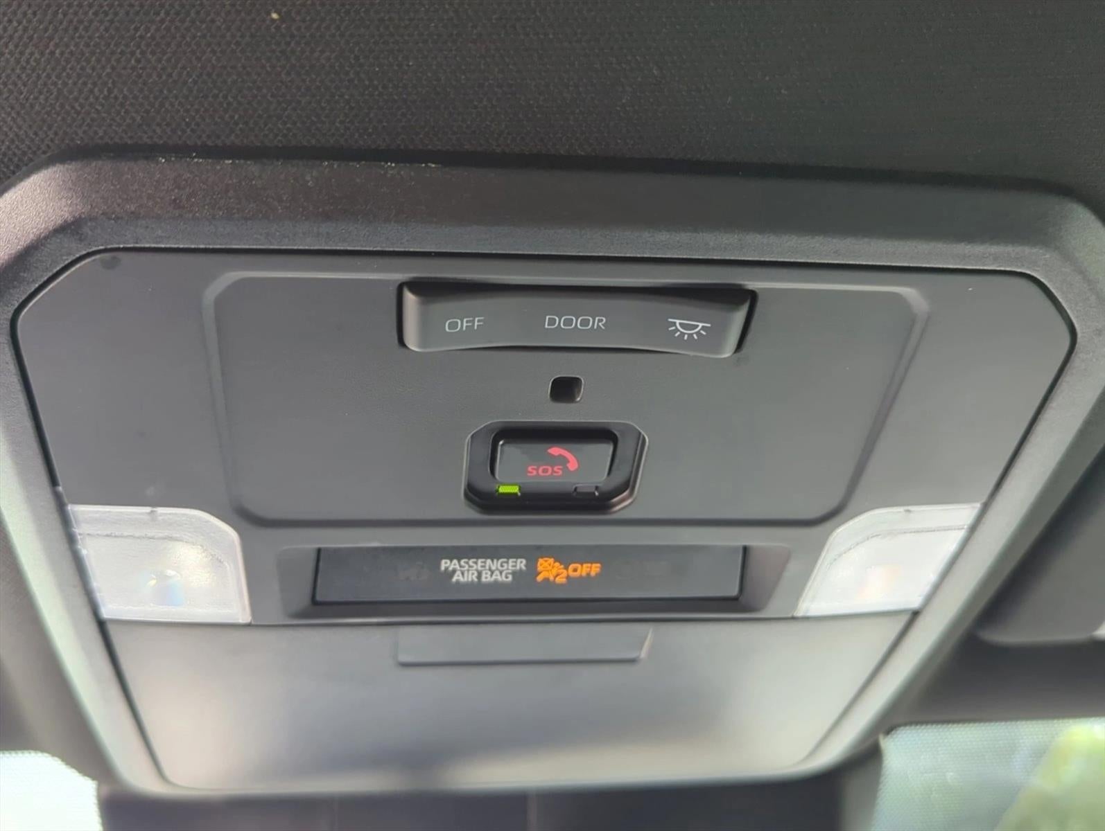 2025 Toyota Tacoma 2WD 2WD SR5 Double Cab 5' Bed AT (SE)