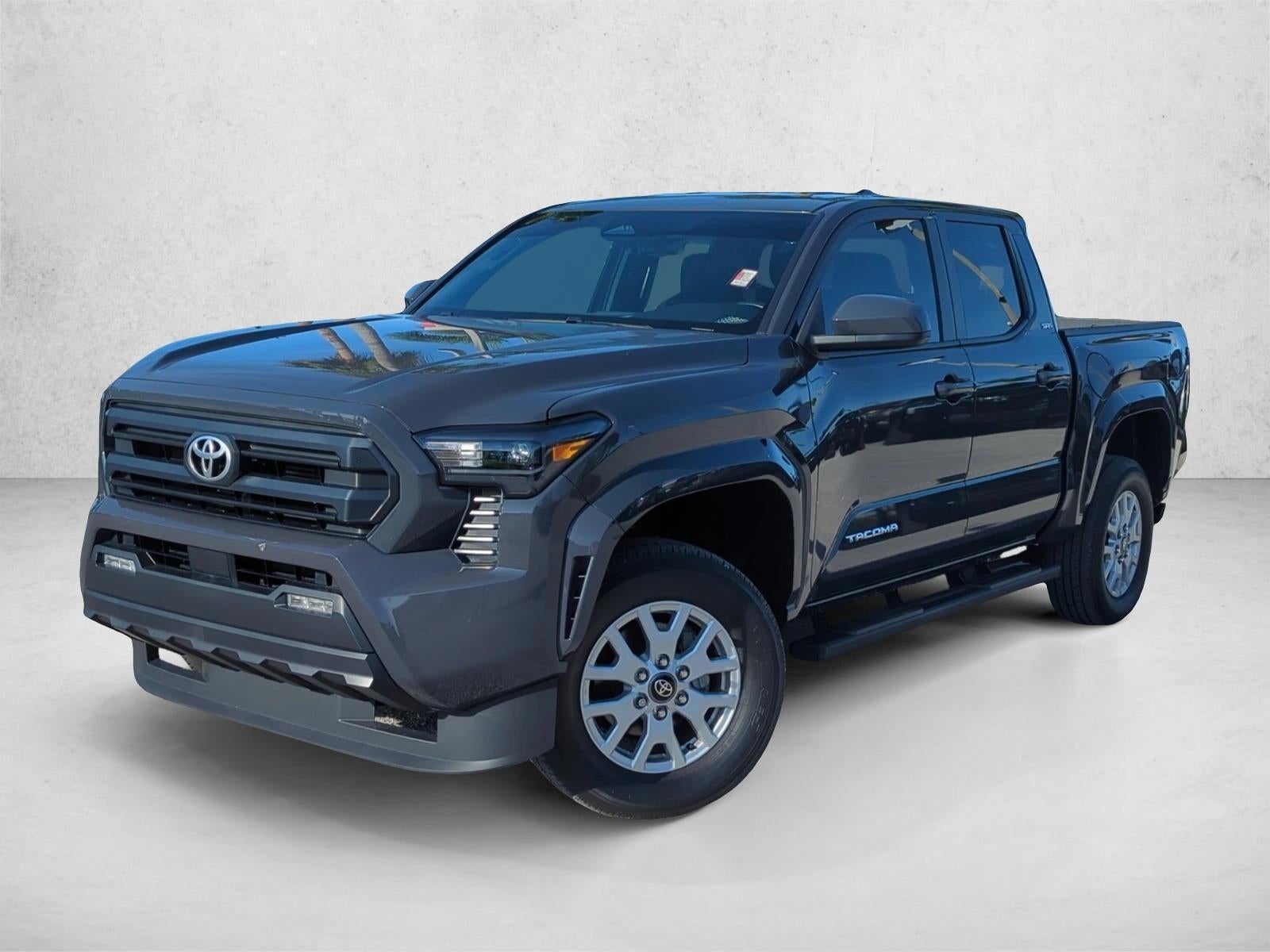 2024 Toyota Tacoma 2WD 2WD SR5 Double Cab 5' Bed AT (SE)