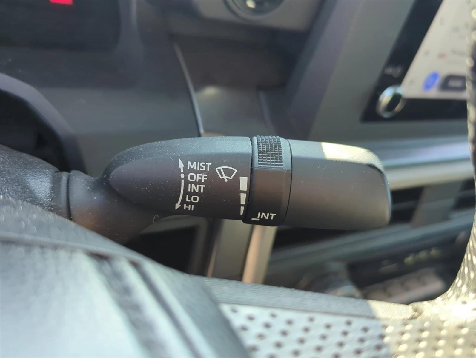 2024 Toyota Tacoma 2WD 2WD SR5 Double Cab 5' Bed AT (Natl)