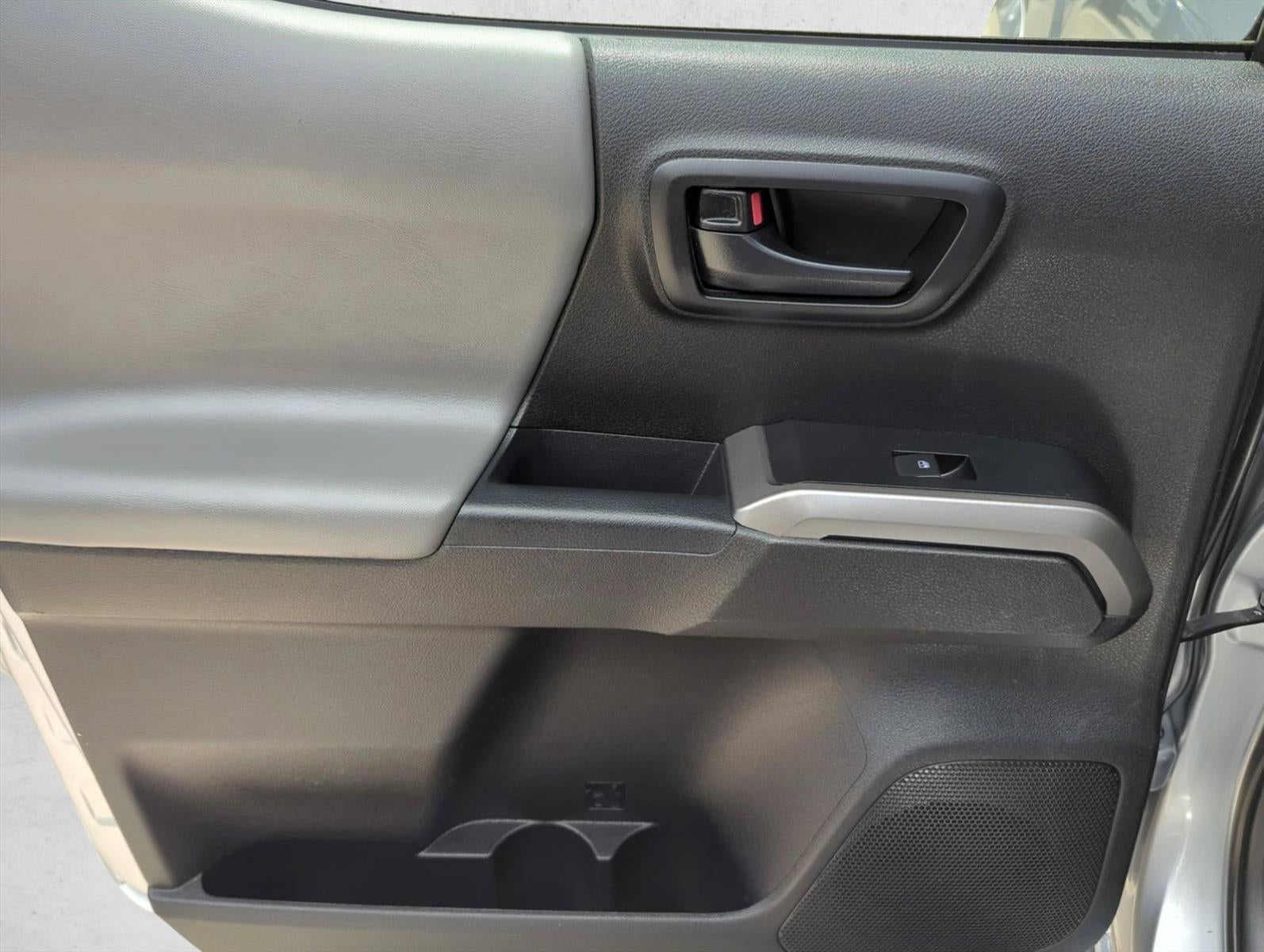 2021 Toyota Tacoma 4WD 4WD SR5 Double Cab 5' Bed V6 AT (GS)