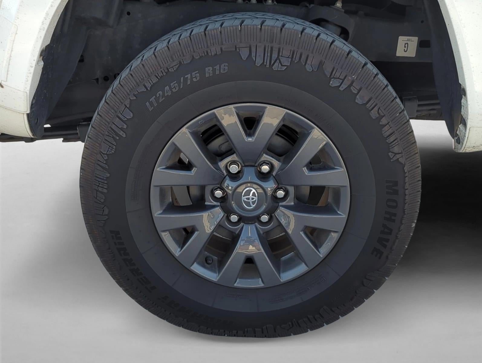 2023 Toyota Tacoma 4WD 4WD SR5 Double Cab 5' Bed V6 AT (GS)