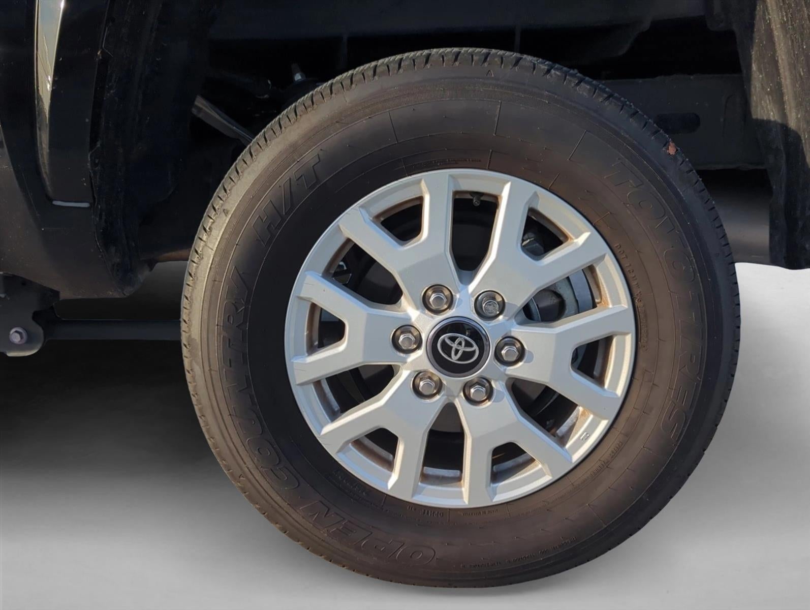 2025 Toyota Tacoma 2WD 2WD SR5 Double Cab 5' Bed AT (SE)