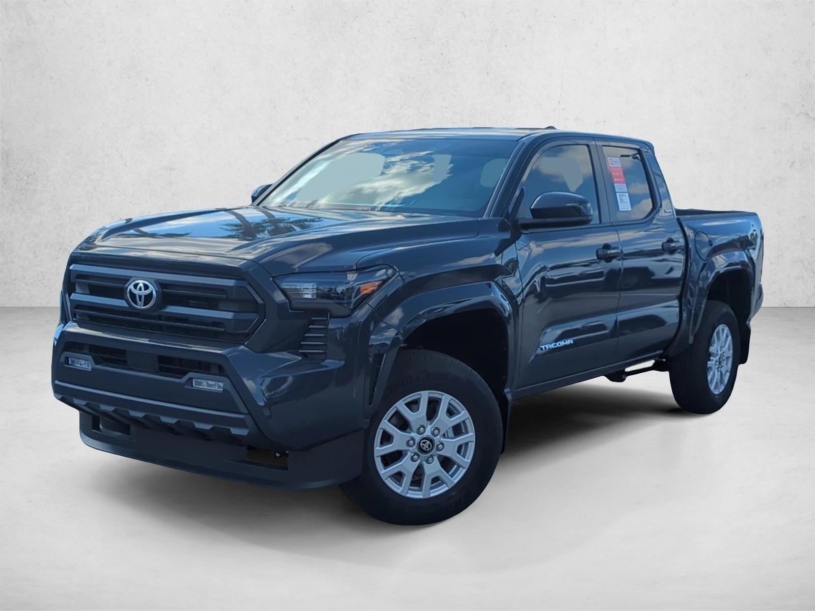 2025 Toyota Tacoma 2WD 2WD SR5 Double Cab 5' Bed AT (SE)
