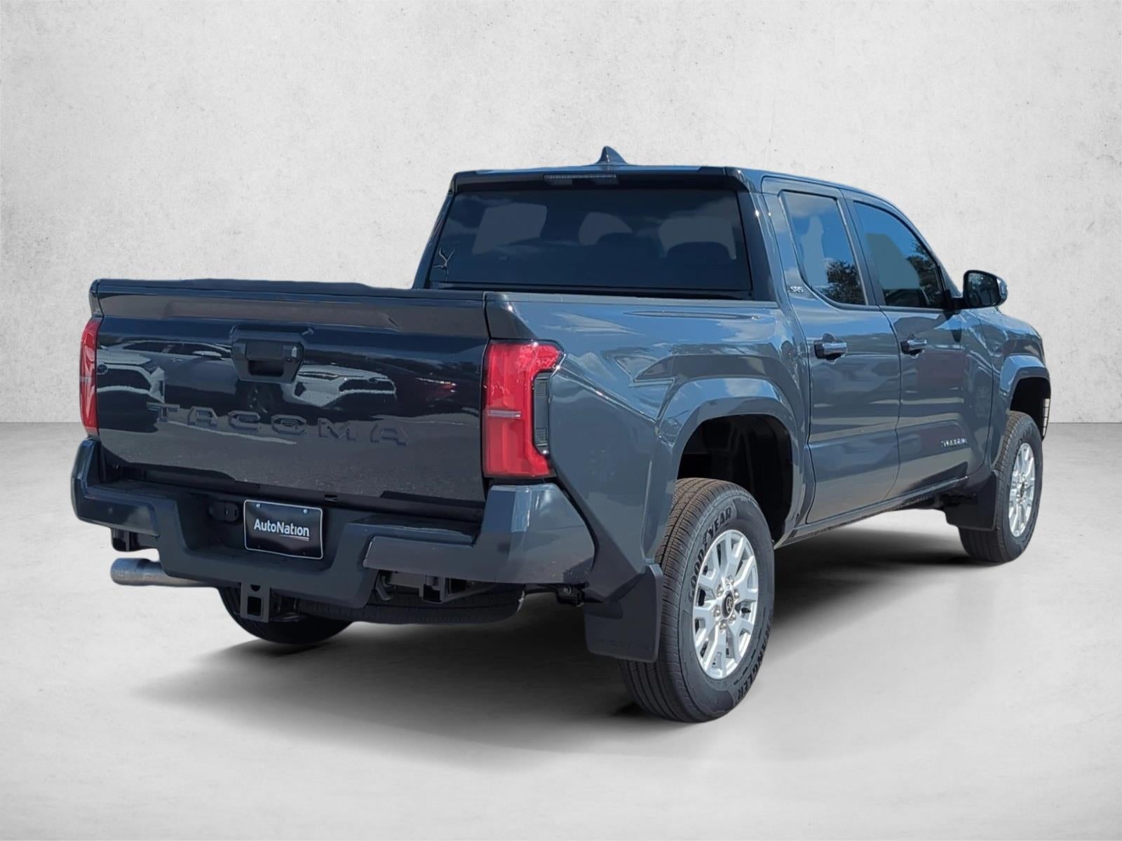 2025 Toyota Tacoma 2WD 2WD SR5 Double Cab 5' Bed AT (SE)