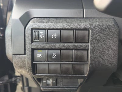 2025 Toyota Tacoma 2WD 2WD SR Double Cab 5' Bed AT (GS)