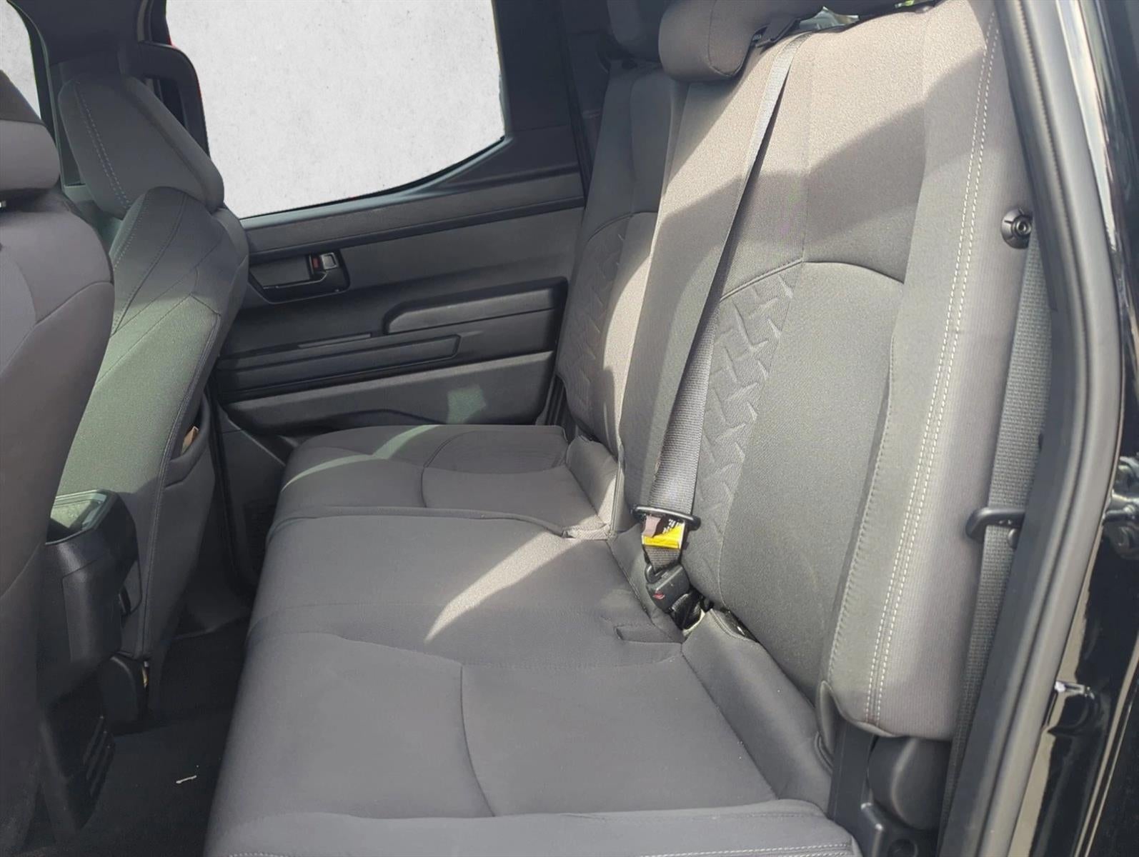 2025 Toyota Tacoma 2WD 2WD SR Double Cab 5' Bed AT (GS)