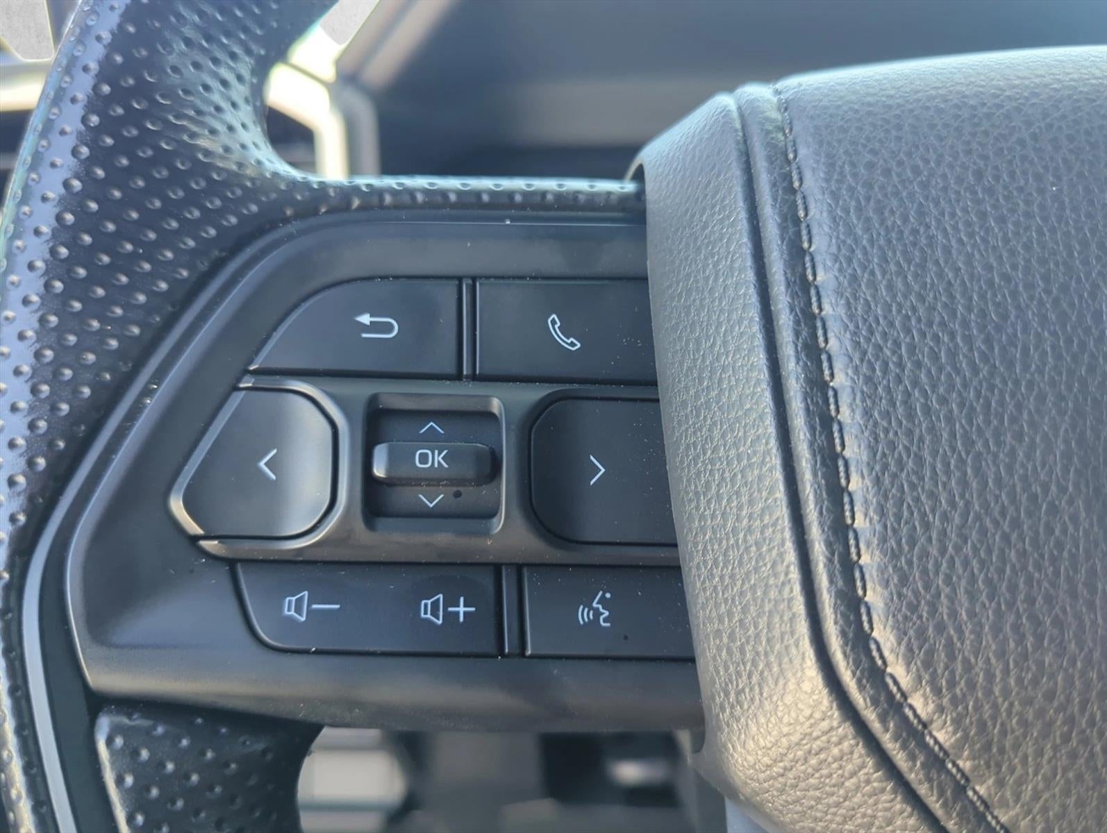 2025 Toyota Tacoma 4WD 4WD SR5 Double Cab 5' Bed AT (GS)