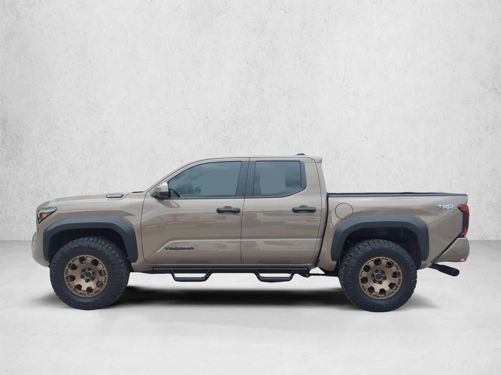 2026 Toyota Tacoma 4WD 4WD TRD Off Road Hybrid Double Cab 5' Bed AT (Natl)