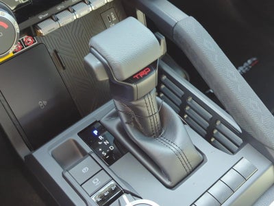 2025 Toyota Tacoma 4WD 4WD TRD Sport Hybrid Double Cab 5' Bed AT (Natl)