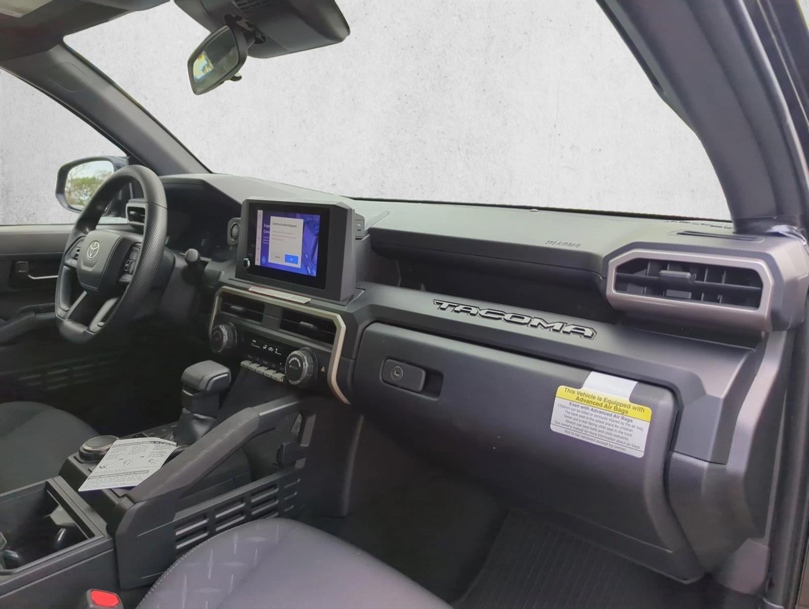 2025 Toyota Tacoma 4WD 4WD SR Double Cab 5' Bed AT (GS)