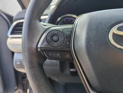 2018 Toyota Camry LE Auto (SE)