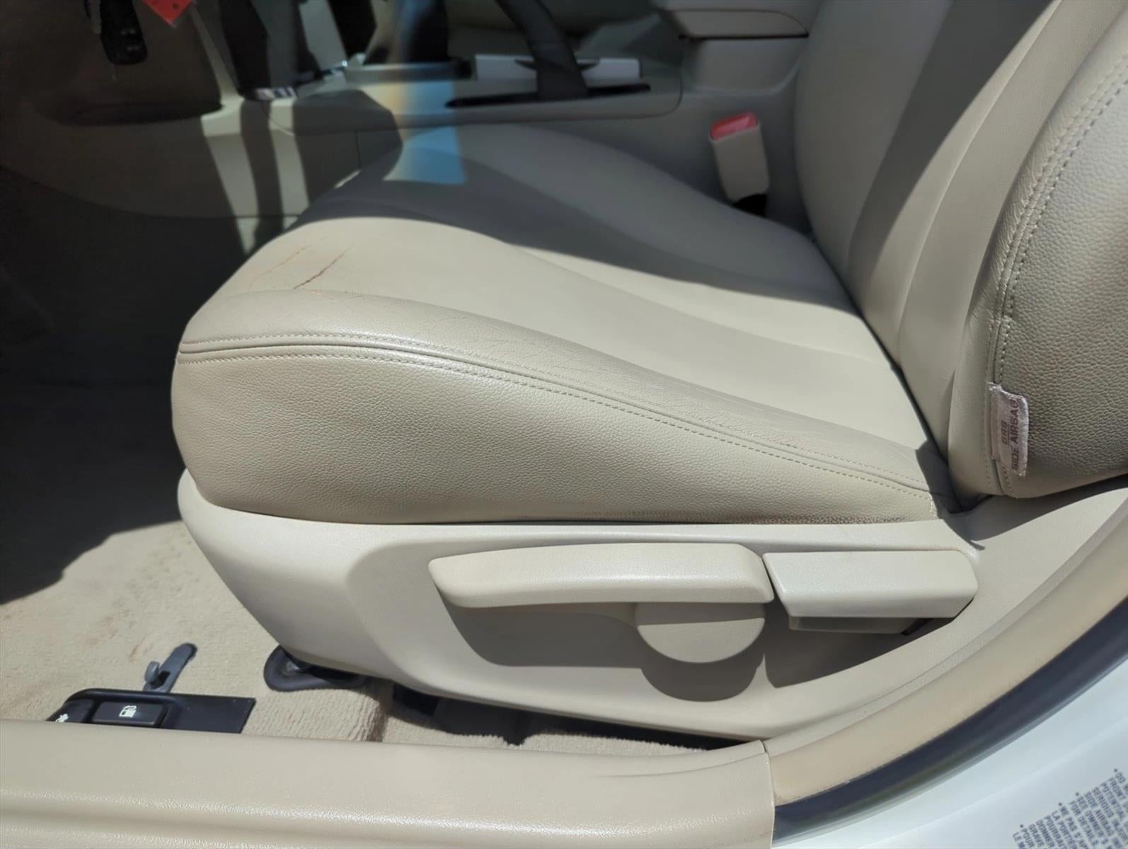 2010 Toyota Camry 4dr Sdn I4 Man (Natl)