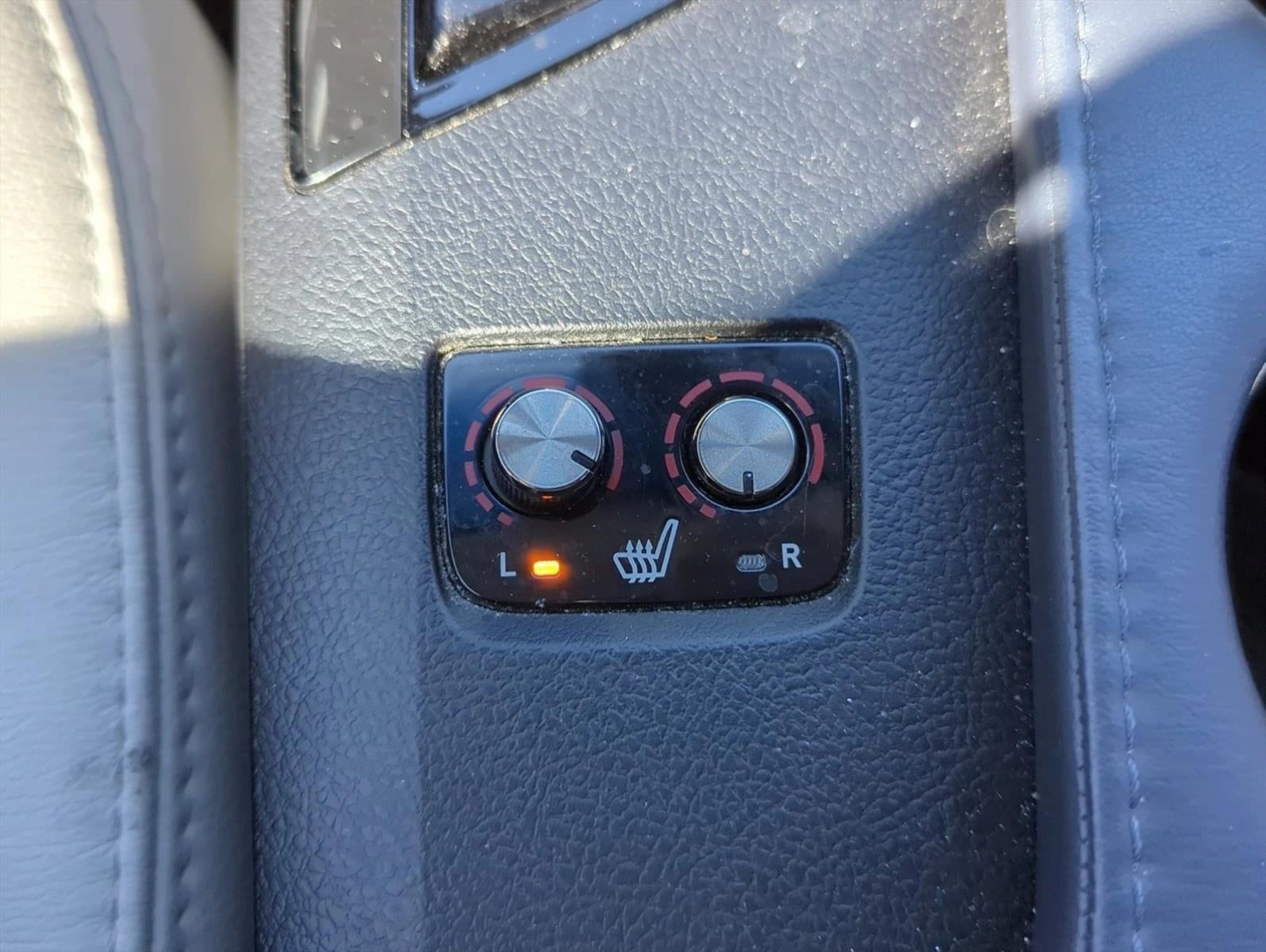 2013 Toyota Avalon 4dr Sdn XLE Premium (Natl)