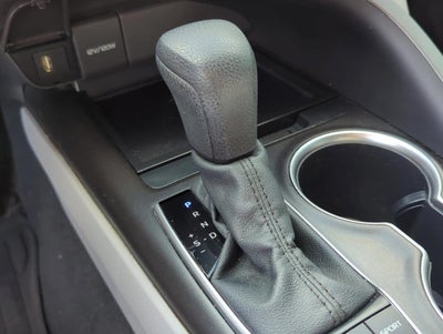 2022 Toyota Camry LE Auto (SE)