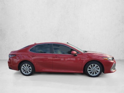2024 Toyota Camry LE Auto (SE)