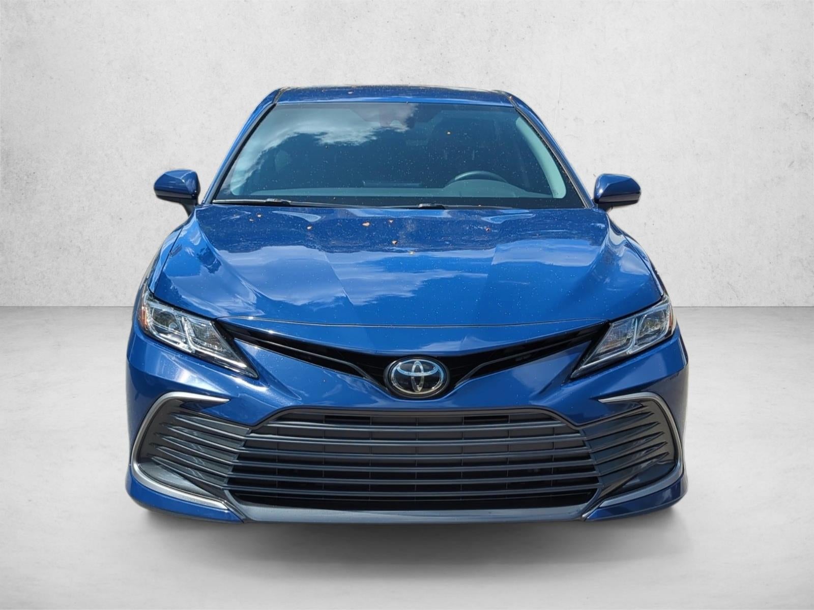 2024 Toyota Camry LE Auto (SE)