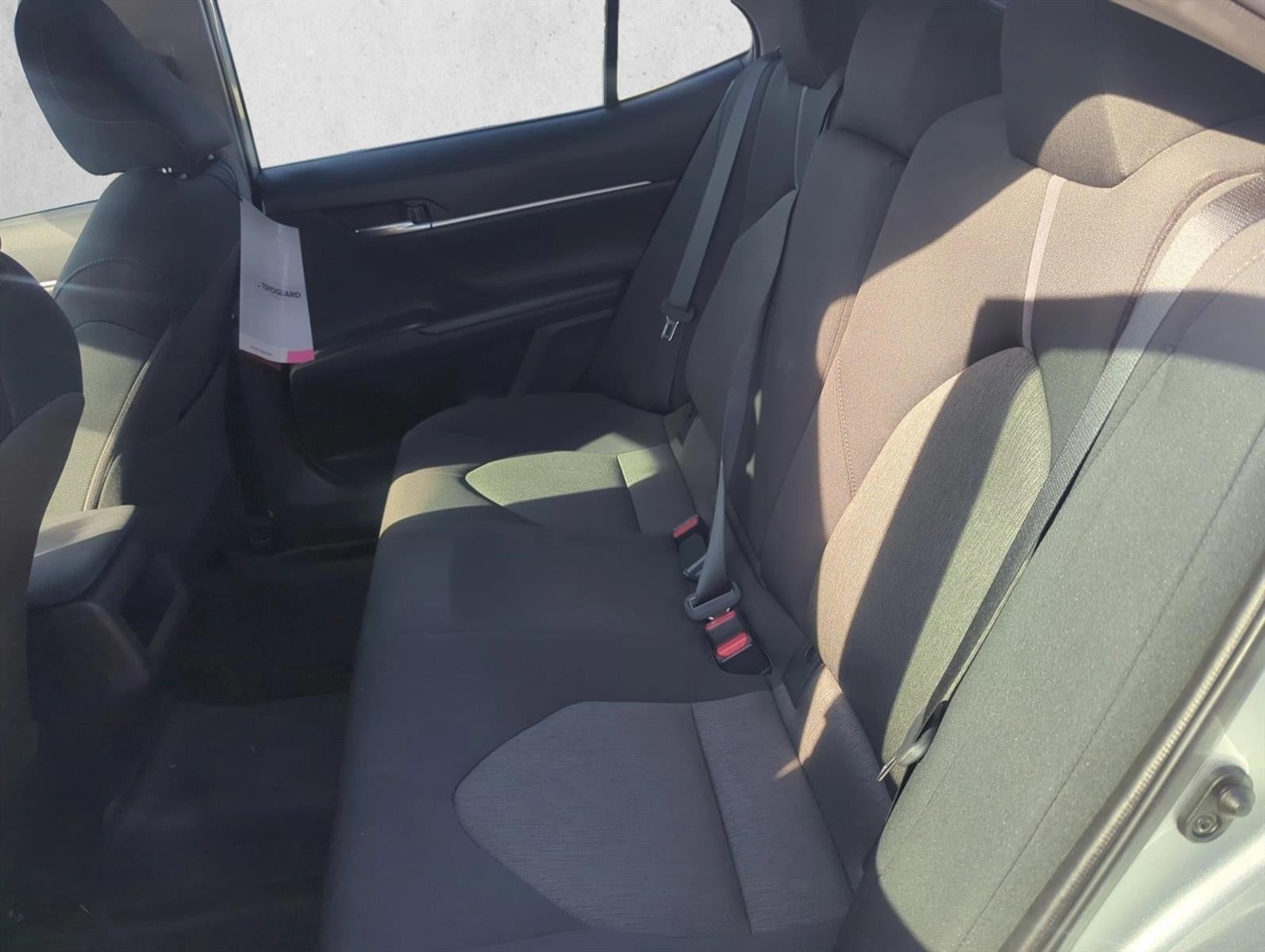2023 Toyota Camry LE Auto (SE)