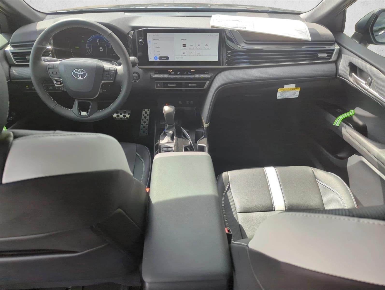 2026 Toyota Camry SE (SE)