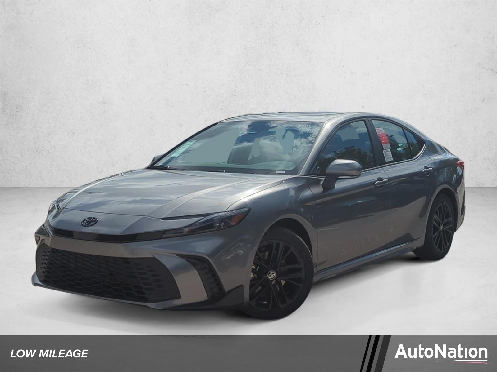 2026 Toyota Camry SE (SE)