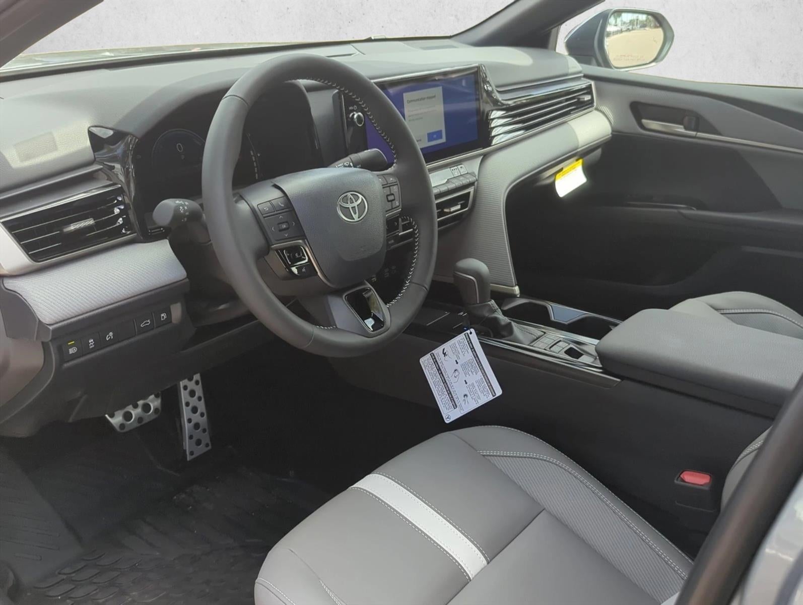 2026 Toyota Camry SE (SE)