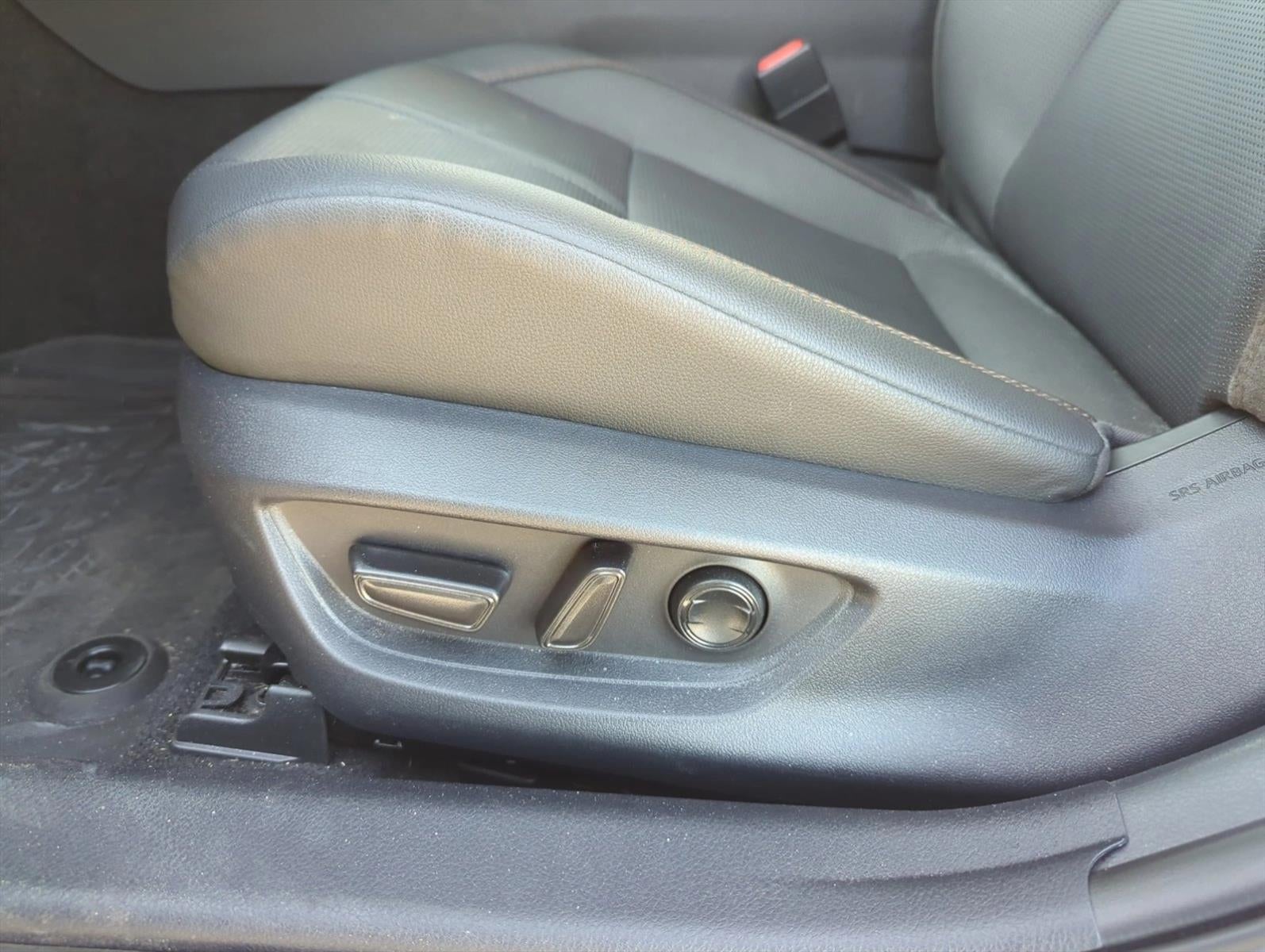 2025 Toyota Camry XLE (SE)