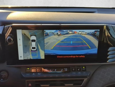 2025 Toyota Camry XLE (SE)