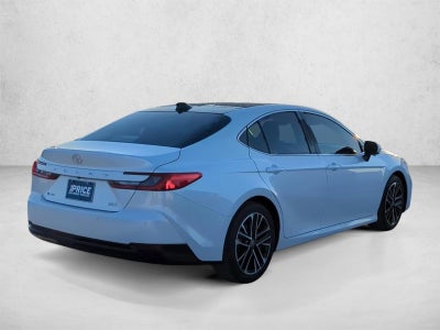 2025 Toyota Camry XLE (SE)