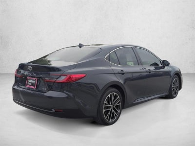 2025 Toyota Camry XLE (Natl)