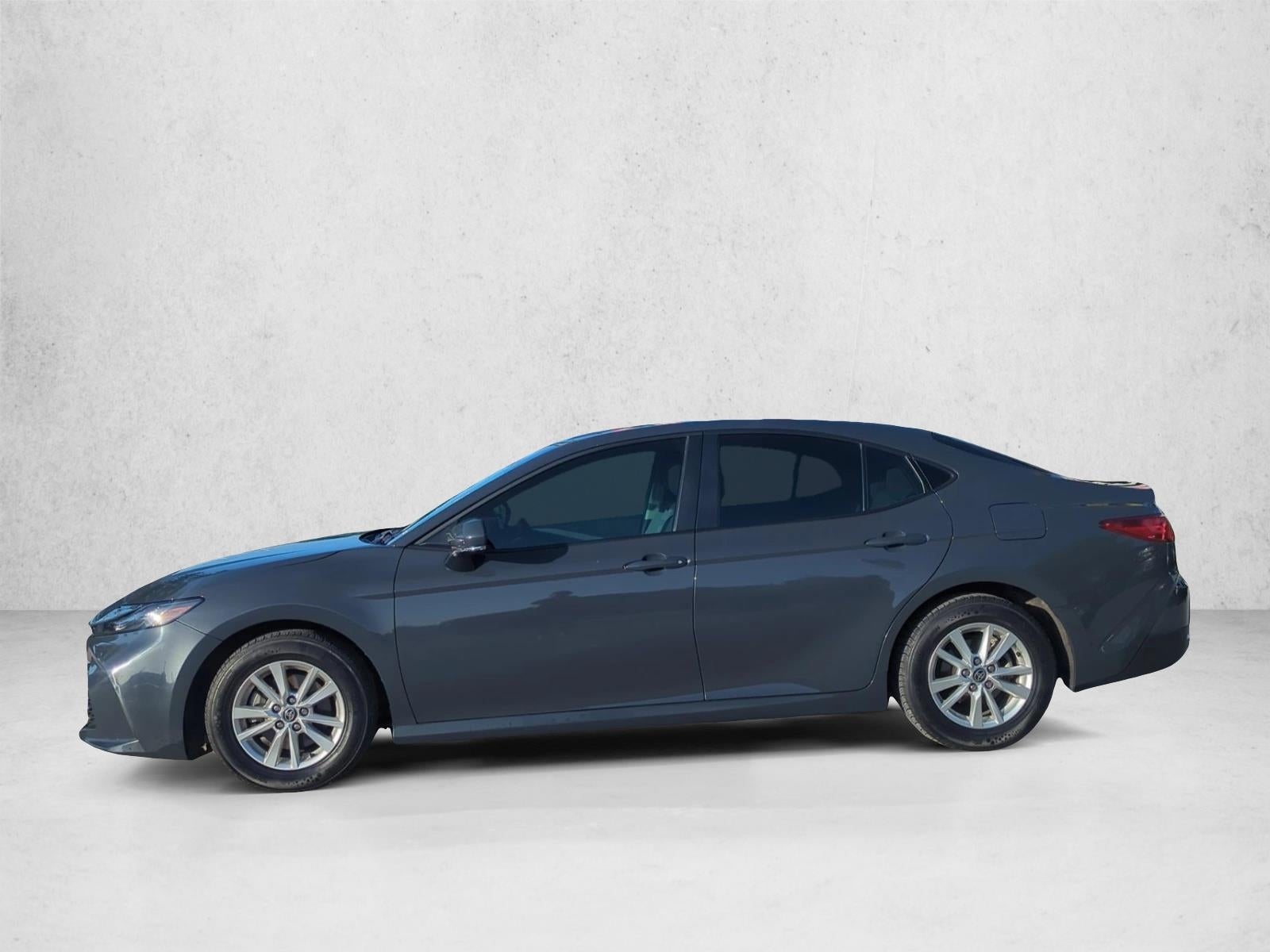 2025 Toyota Camry LE (Natl)